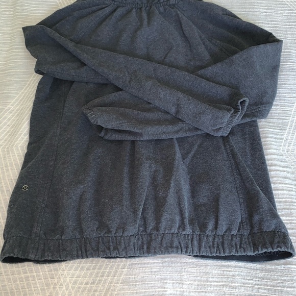 Lululemon - Picture 4 of 4